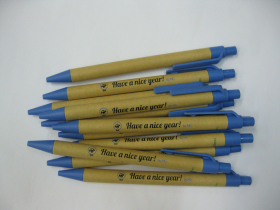 Эко-ручка с цветным клипом, печать на ручке